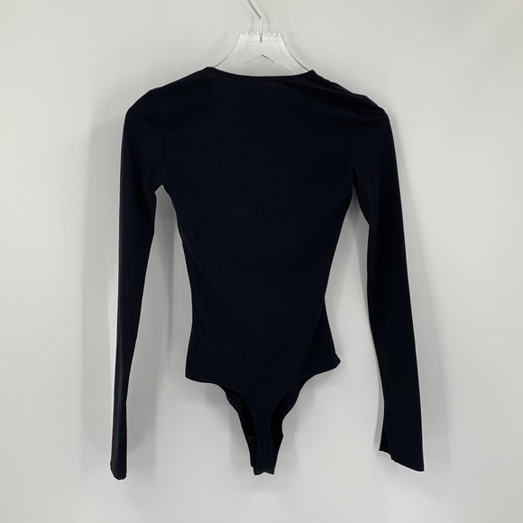 ALIX NYC Irving black stretch bodysuit deep V jersey long sleeve Small - Picture 4 of 7